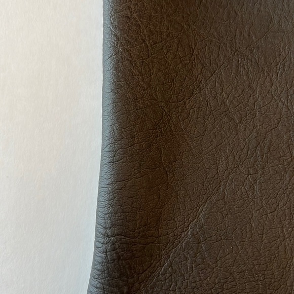 NEW Leather cell phone crossbody/pouch - Picture 8 of 12